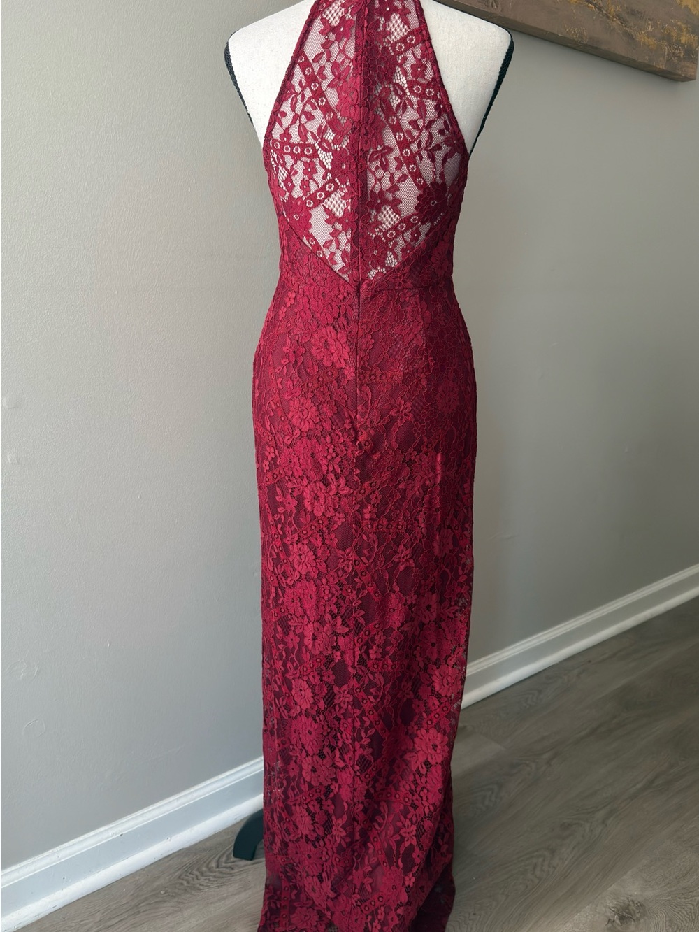 DB Studio Wine Allover Lace Halter Gown with Slit Size 4 - Picture 8 of 14